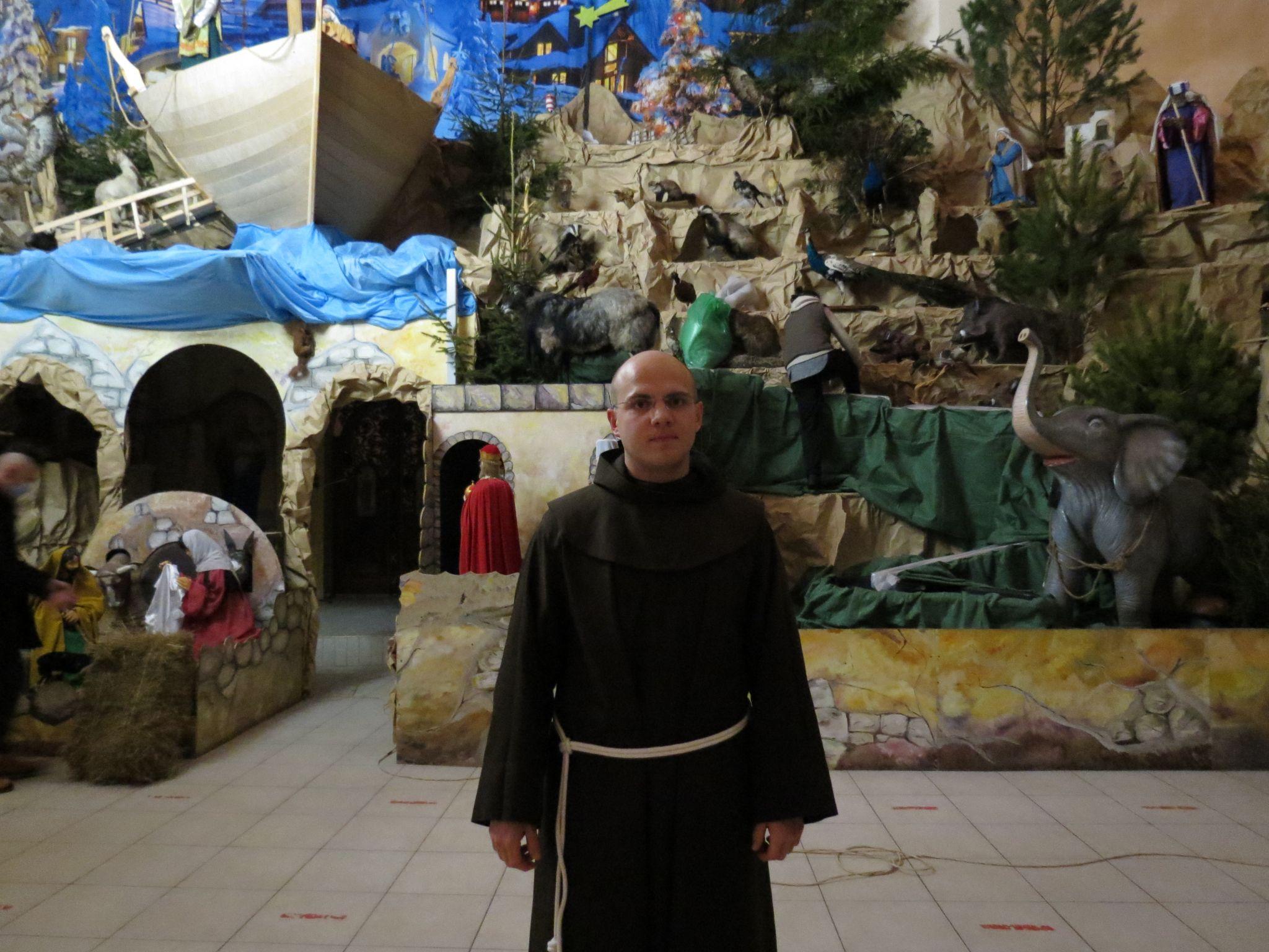 Новини Тернополя - фото з Історія найбільшої в Україні різдвяної шопки: як брати-францисканці створюють дивовижні інсталяції