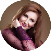 Новини Вінниці - фото з Нехай у двері стукають лише з добрими новинами! Привітання від редакції RIA/20minut.ua