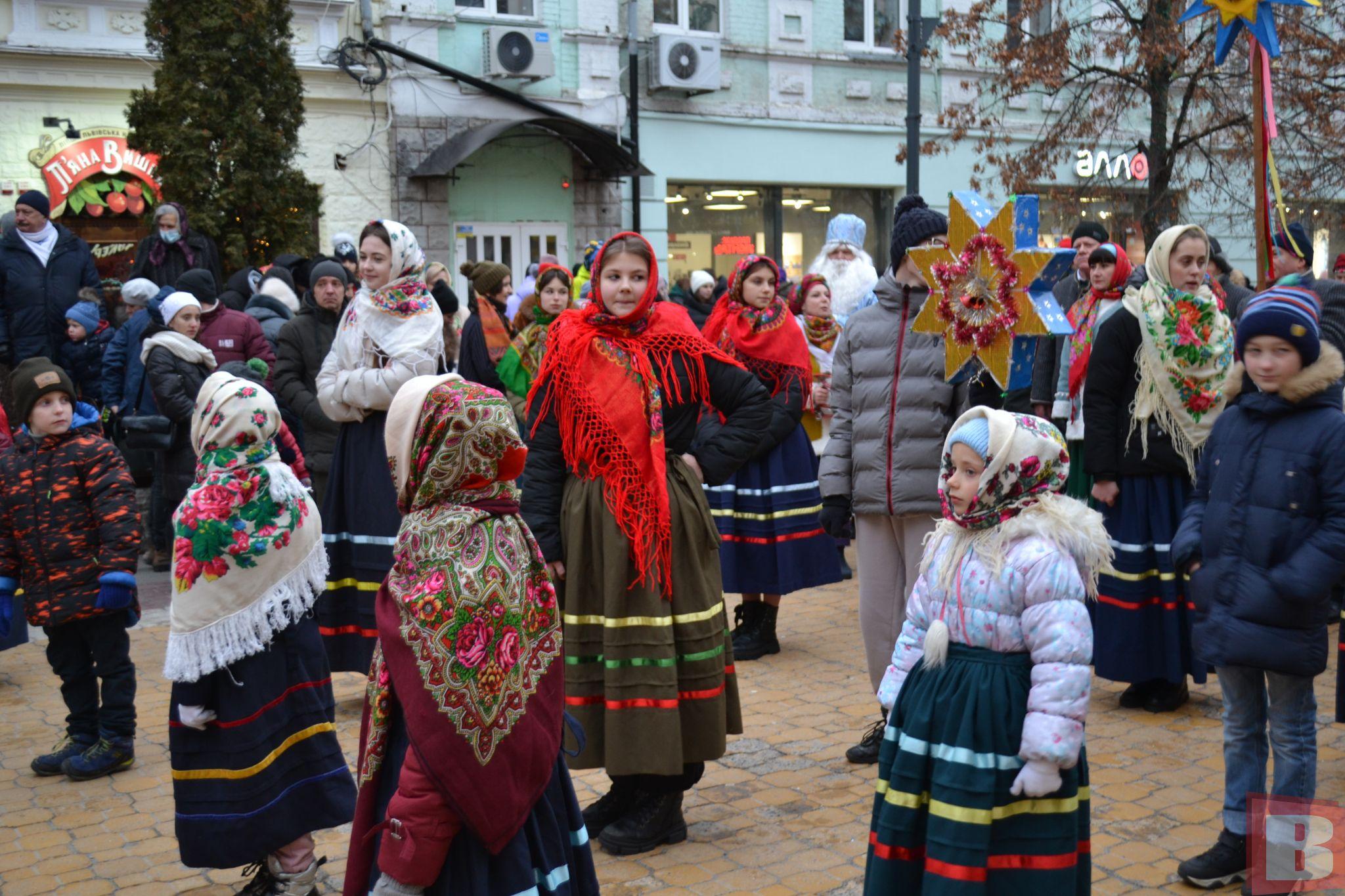 Новини Хмельницького - фото з Парад вертепів на Проскурівській. Дивіться фото та відео