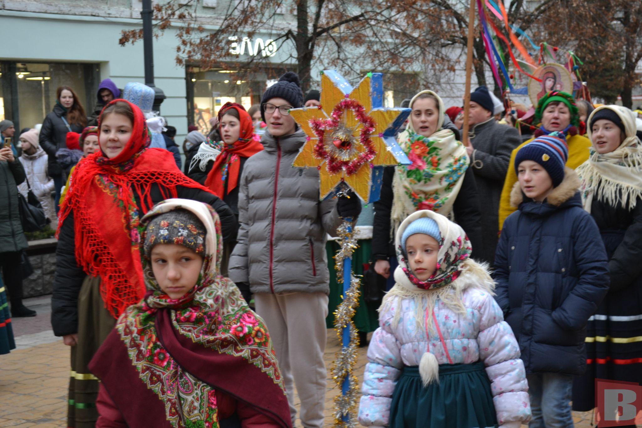 Новини Хмельницького - фото з Парад вертепів на Проскурівській. Дивіться фото та відео