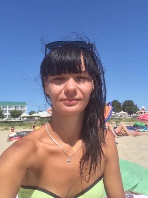 Новини Житомира - фото з Поїхала у  Новоград-Волинський: рідні просять допомогти у розшуку молодої жінки На зображенні може бути: 1 особа та на відкритому повітрі