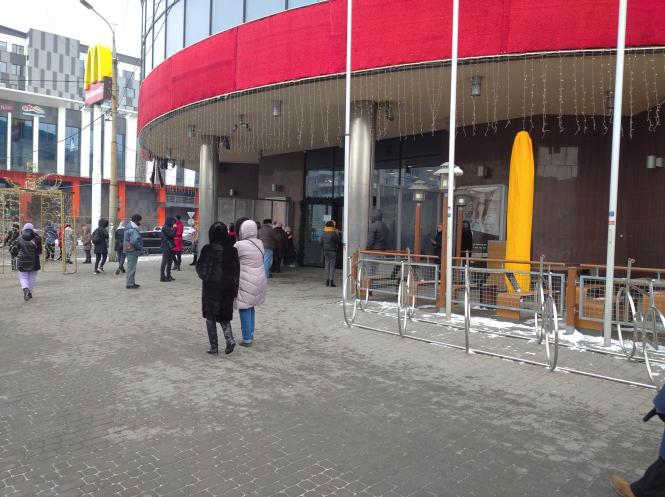 Новини Вінниці - фото з Евакуюють людей з усіх торгових центрів Вінниці. Що відбувається? (ОНОВЛЕНО)