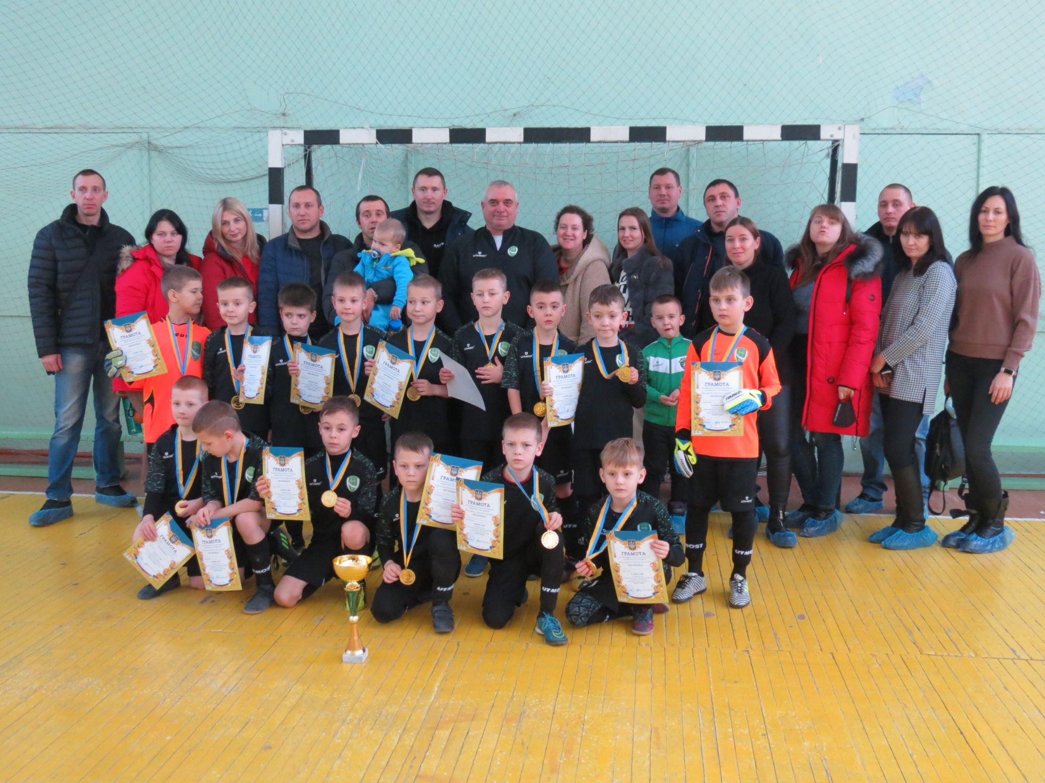 Новини Вінниці - фото з Відкрили футбольний сезон: юні нивівці виграли обласний турнір «Новорічні зустрічі»