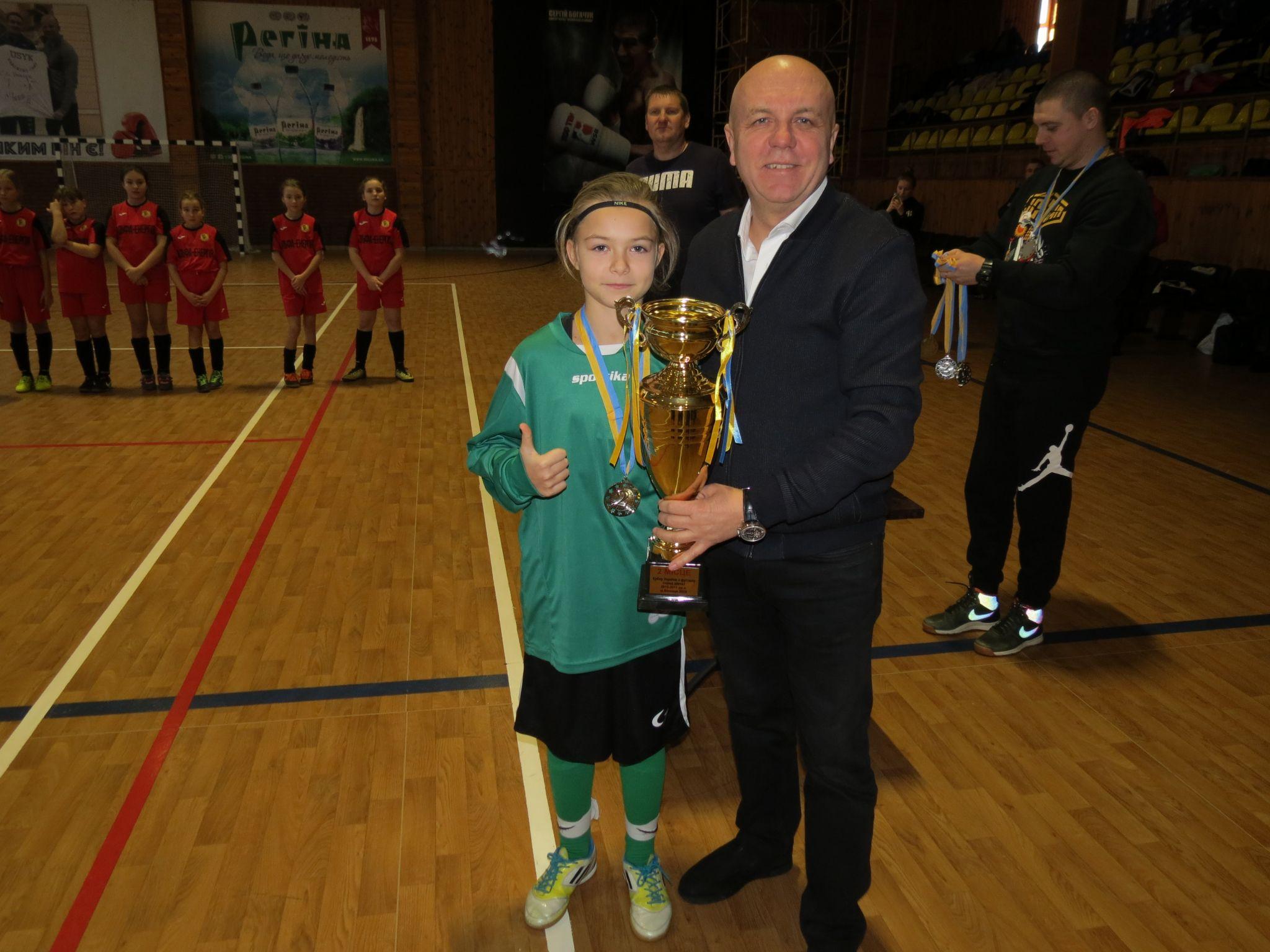 Новини Вінниці - фото з Юні вінницькі футзалістки здобули срібло домашнього Кубку України