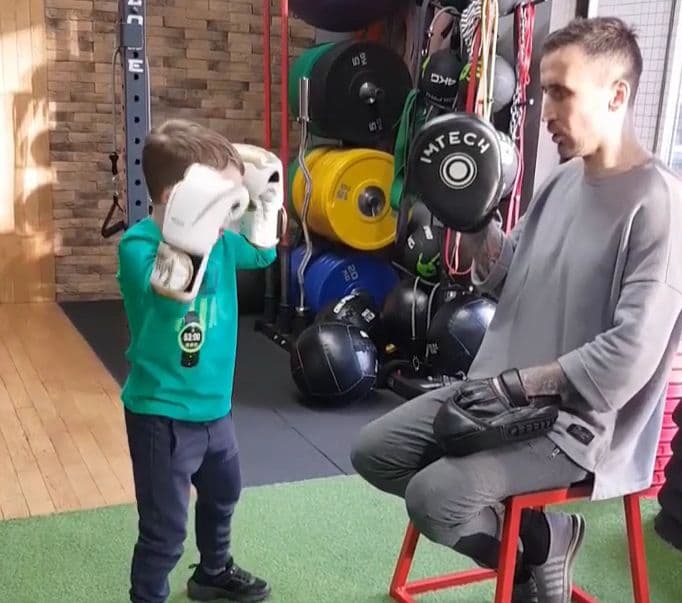 Новини Вінниці - фото з Мама змушувала дивитися бої Тайсона. Як вінничанин Тимур Кудояров був боксером і став тренером