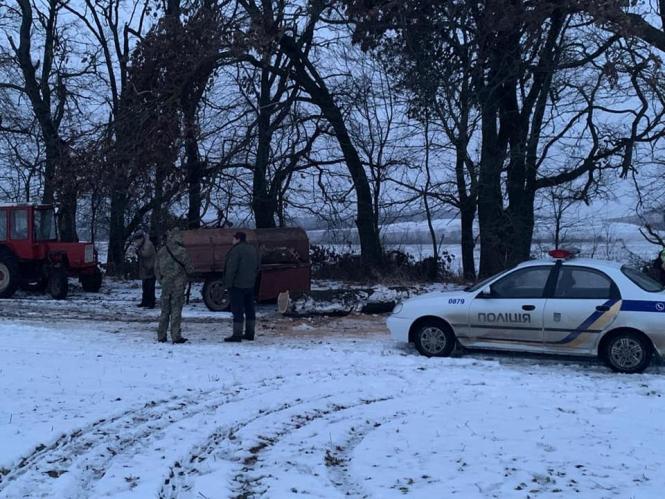 Новини Хмельницького - фото з Поліція зафіксувала незаконну рубку дерев. Порушника з бензопилою оштрафували