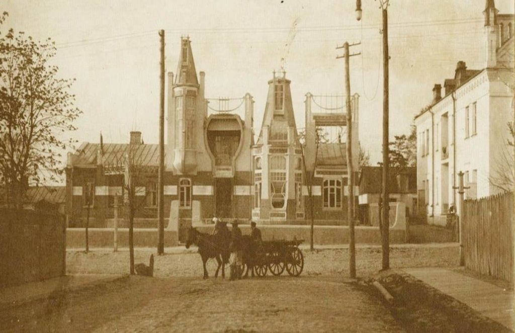 Новини Вінниці - фото з Історія легендарного «будинку-корабля» Длуголенського. Коли реставруватимуть Вінницьку художку?