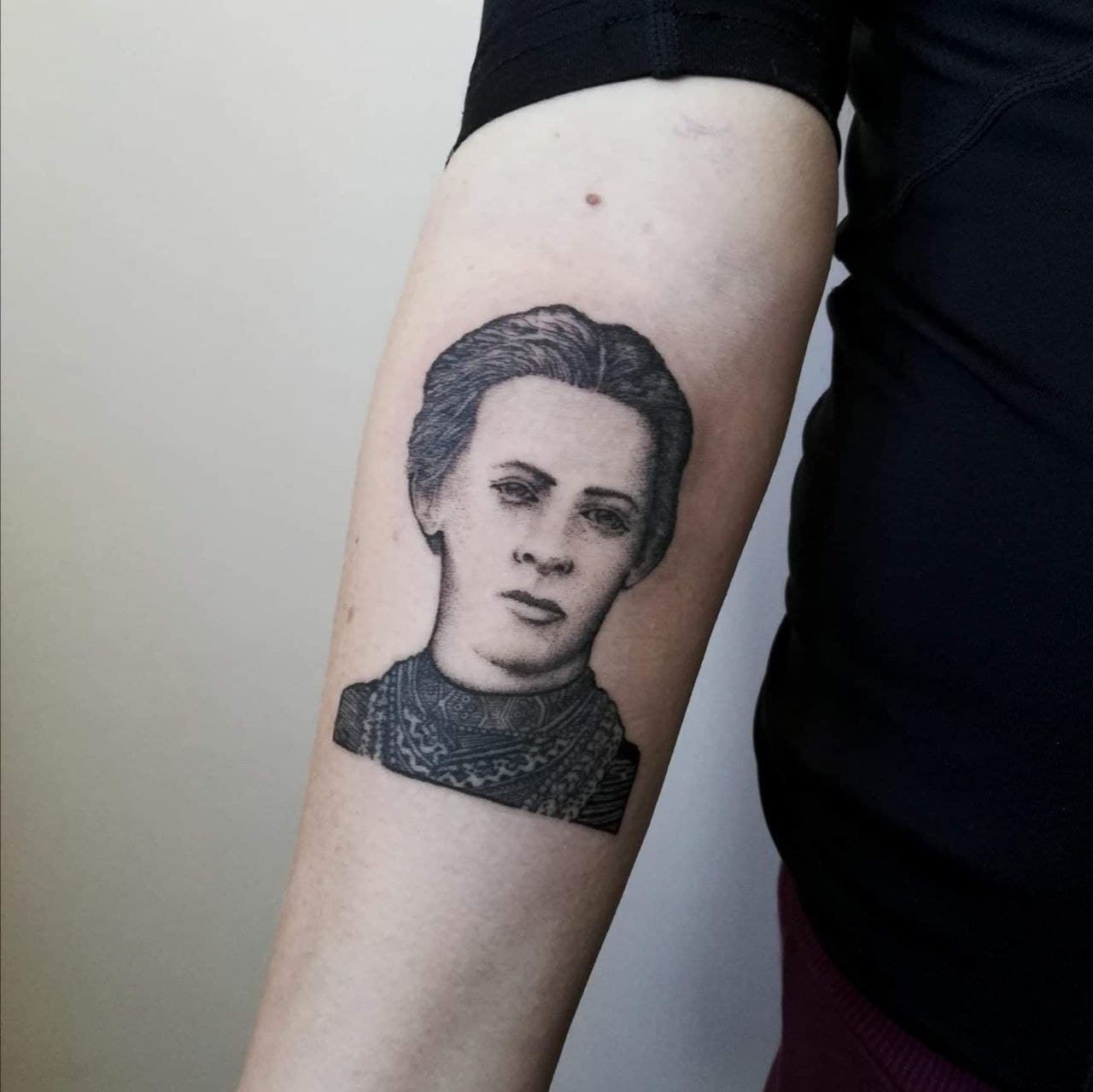 Новини Вінниці - фото з «Хотіла йти добровольцем на фронт». Історія дівчини, що обрала шлях волотерки-госпітальєра