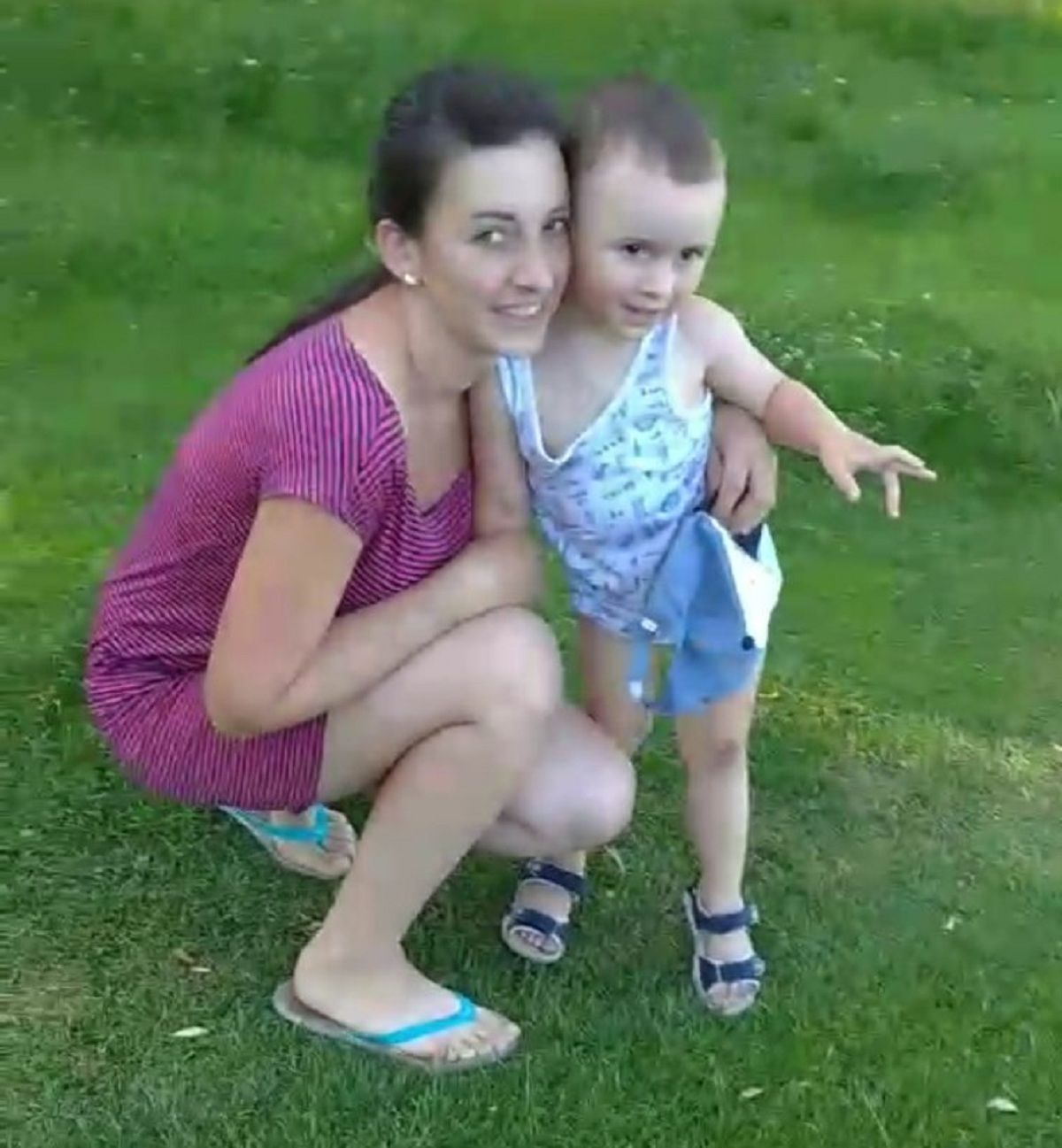 Новини Тернополя - фото з 4-річний хлопчик – заручник у батьківській війні? Понад рік жінці не віддають сина, хоча є всі документи