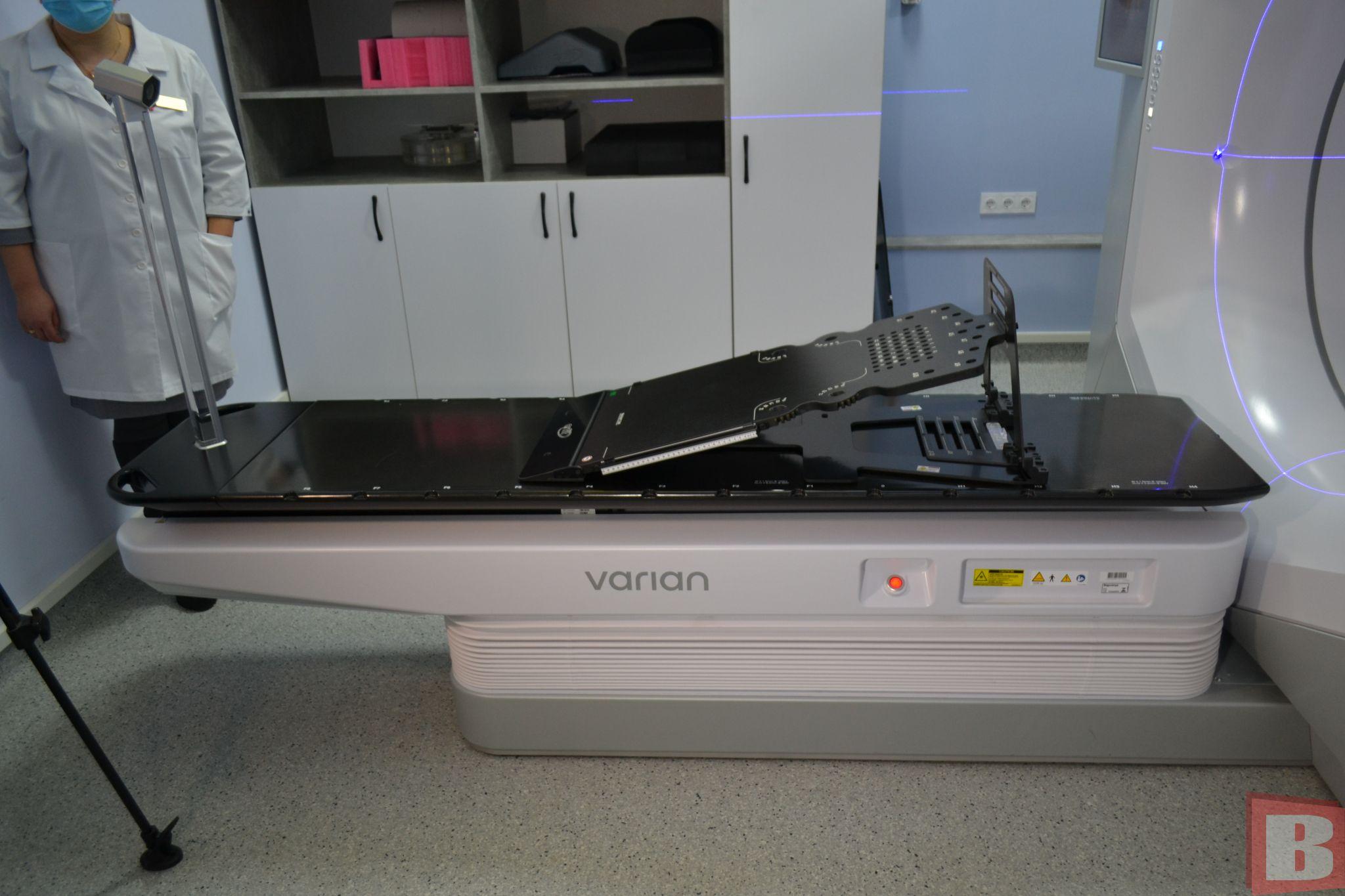 Новини Хмельницького - фото з Лінійний прискорювач встановили у Хмельницькому: навіщо він потрібен та як виглядає