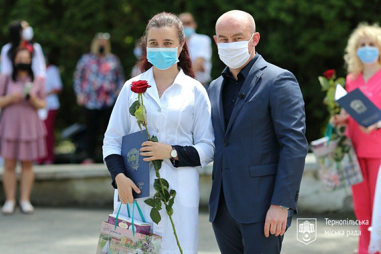 Новини Тернополя - фото з Коли можна і не можна йти до сімейного: розповідає молода лікарка з Тернополя