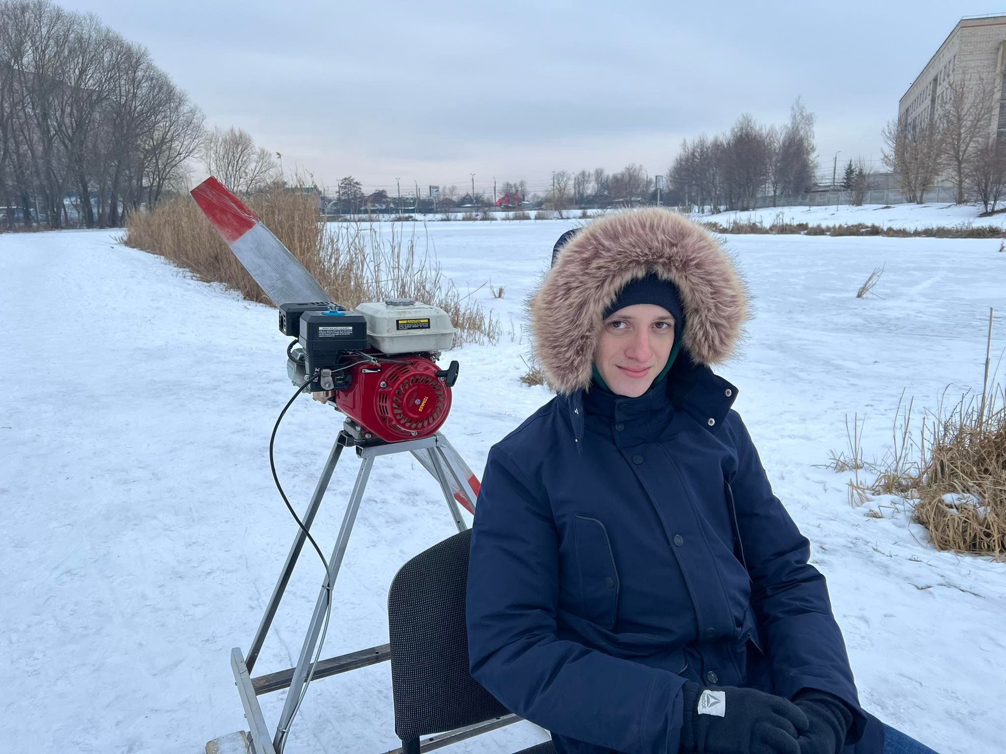 Новини Вінниці - фото з Що за диво-пристрій їздить у Тяжилові? Познайомилися з власником саморобних аеросаней