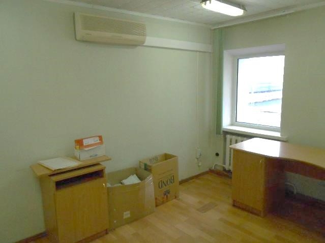 Новини Хмельницького - фото з Приміщення залізничного вокзалу здають в оренду: які та за скільки (ФОТО) Image