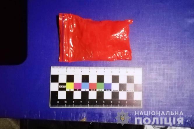 Новини Вінниці - фото з На Коріатовичів попався 17-річний «закладчик». Хлопця помістили в ізолятор