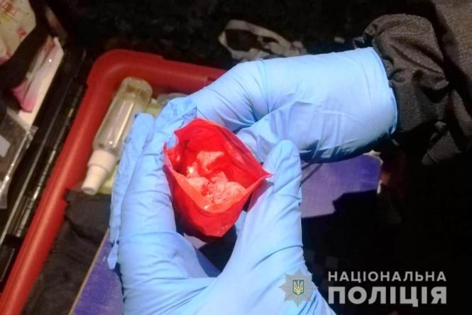 Новини Вінниці - фото з На Коріатовичів попався 17-річний «закладчик». Хлопця помістили в ізолятор