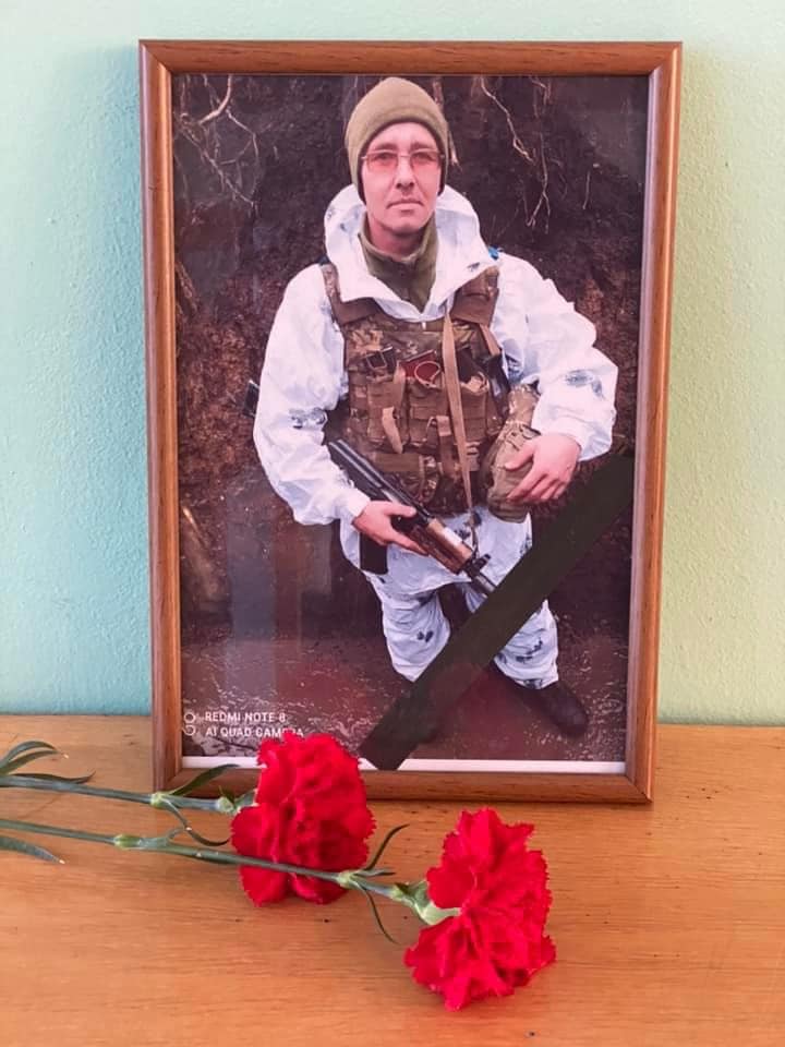 Новини Вінниці - фото з «У Дениса була мрія — після війни збудувати будинок». У Тульчині провели в останню путь бійця-морпіха