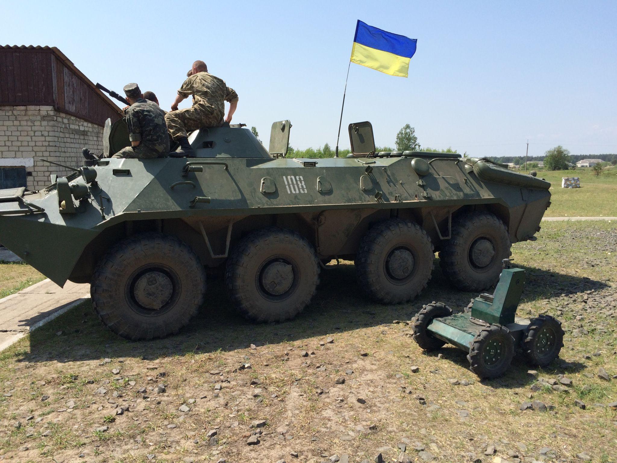 Новини Тернополя - фото з «Вони збережуть солдатам життя»: тернопільська компанія розробила безпілотні бойові машини