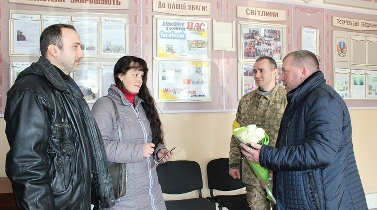 Новини Вінниці - фото з Війна коханню не завада. В Калинівці після реєстрації шлюбу наречений вирушив на війну