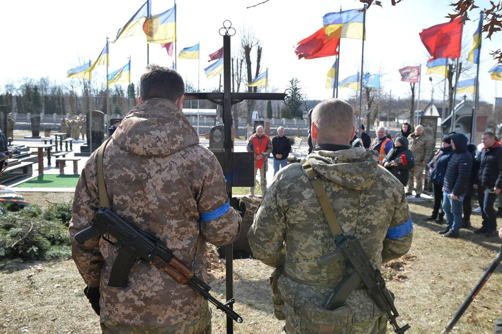 Новини Житомира - фото з Житомир поховав ще одного загиблого Героя