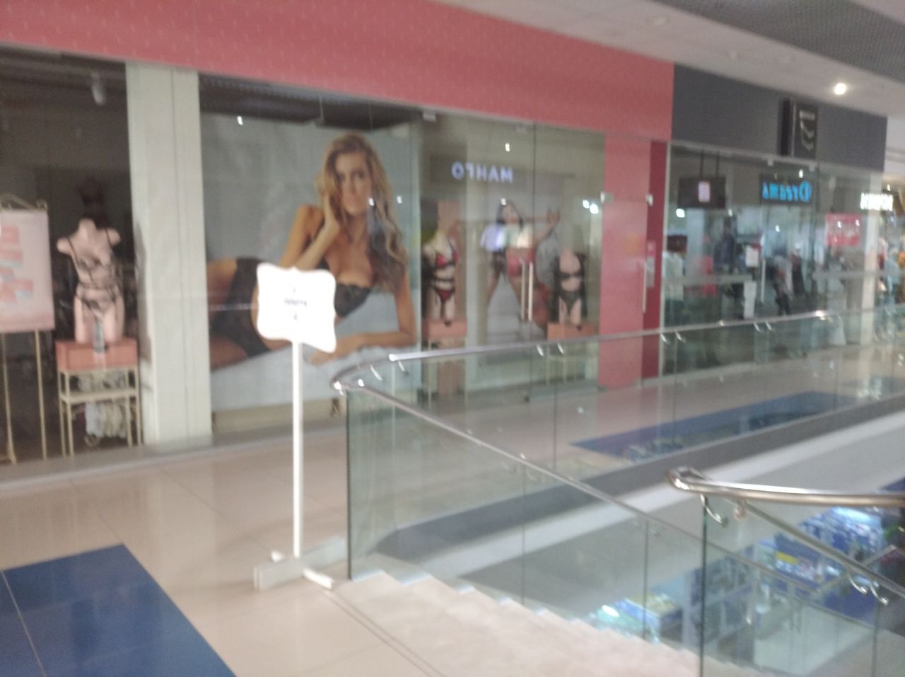 Новини Вінниці - фото з Чому не всі вінницькі перукарні, кафе, магазини, стоматології запрацювали в новій реальності