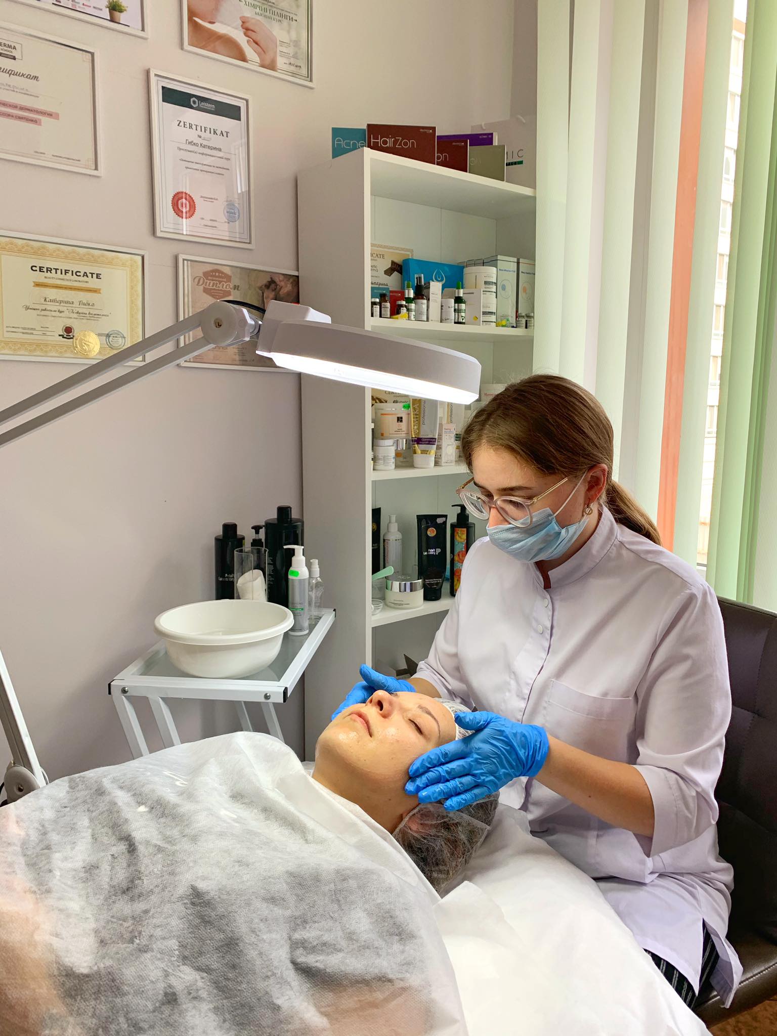 Новини Хмельницького - фото з Хмельницькі підприємці відновлюють роботу: чотири приклади Нет описания.