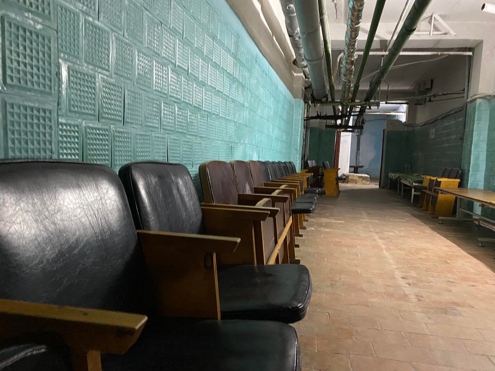 Новини Хмельницького - фото з Куди ведуть вагітних під час сирени в Хмельницькому: показуємо і розповідаємо Нет описания.