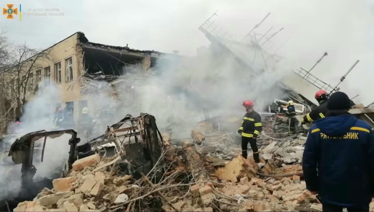 Новини Вінниці - фото з Повітряну тривогу не можна ігнорувати. Бо наші ППО збивають тільки 10% ракет — речник Повітряних сил ЗСУ