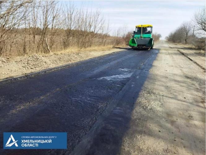 Новини Хмельницького - фото з На Хмельниччині дорожники проводять ямковий ремонт