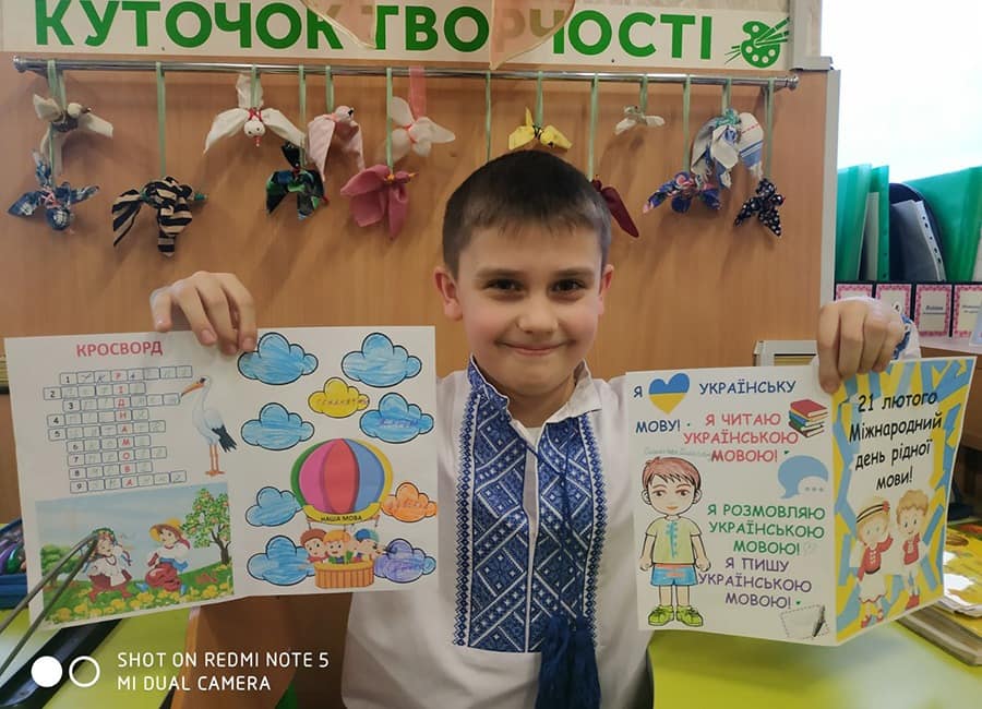 Новини Вінниці - фото з Малюють мирне майбутнє, танки та воїнів. Маленькі вінничани дякують захисникам своєю творчістю