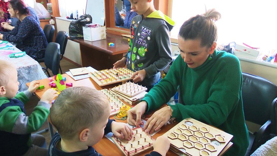 Новини Вінниці - фото з У Вінниці творчі майстерні влаштовують психологічний релакс для біженців з гарячих точок