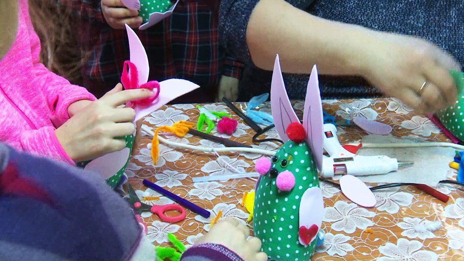 Новини Вінниці - фото з У Вінниці творчі майстерні влаштовують психологічний релакс для біженців з гарячих точок