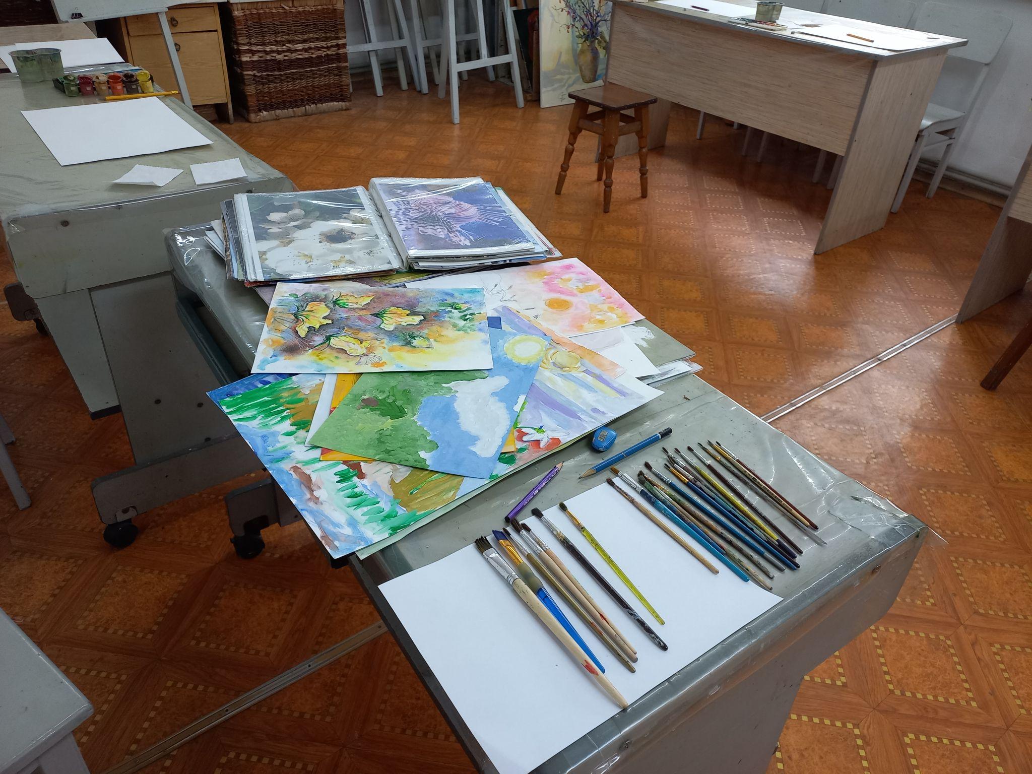 Новини Вінниці - фото з У Вінниці переселенцям пропонують сеанси арт-терапії. Де і як записатися?