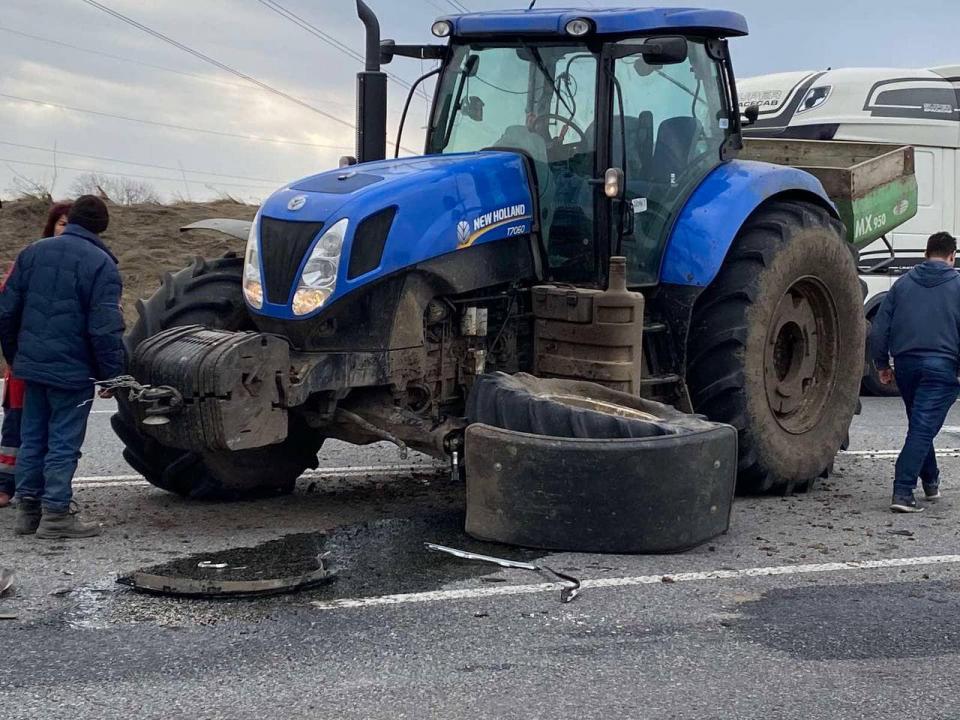 На зображенні може бути: 2 людини та на відкритому повітрі