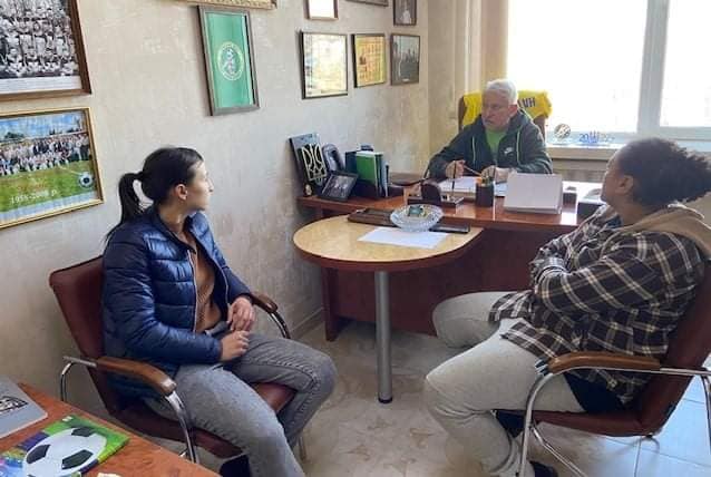 Новини Вінниці - фото з Чому жіночий ФК «Маріуполь», який евакуювався до Вінниці, не тренуватиметься у нашому місті