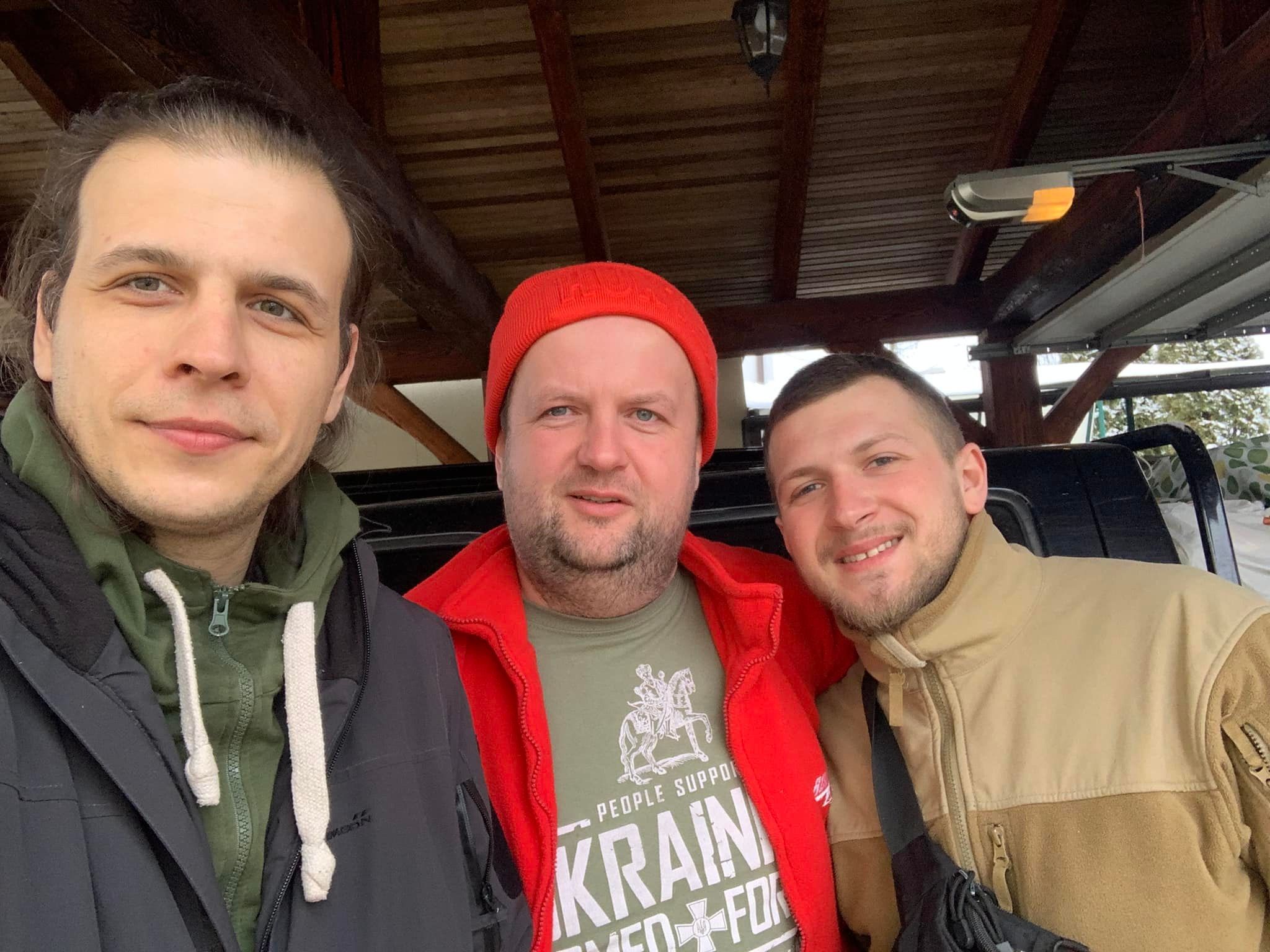 Новини Вінниці - фото з Життя в новій реальності. Де і чим займаються знані вінничани під час війни?