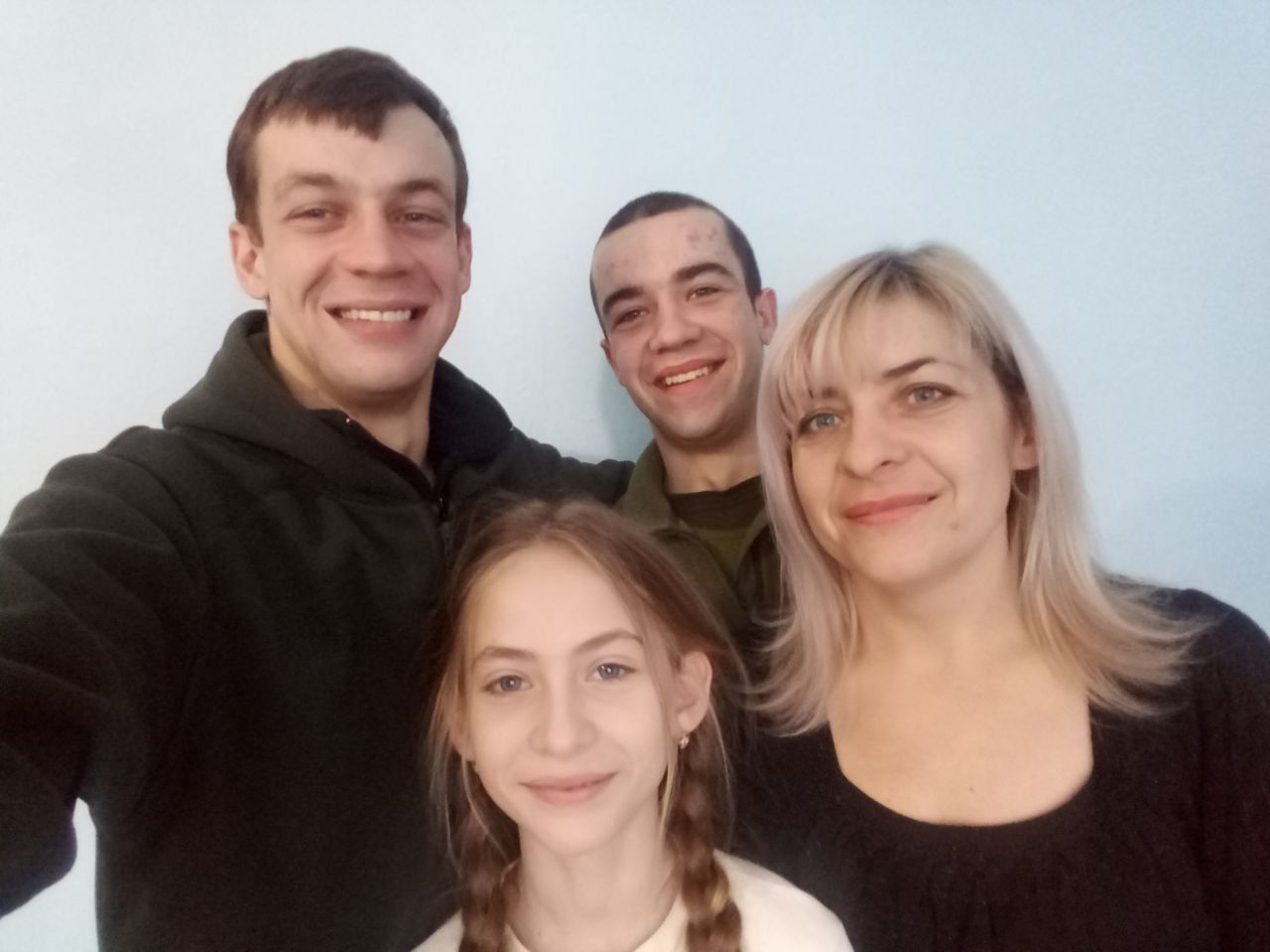 Новини Вінниці - фото з «Похоронка на руках. Але я щодня йому телефоную». Мама розповіла про сина