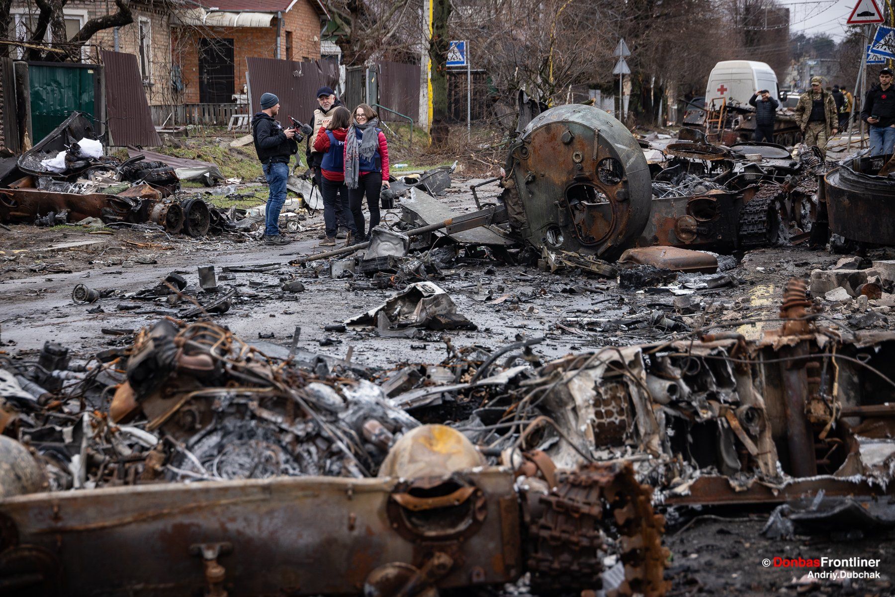Новини Вінниці - фото з Звільнені Ірпінь та Буча, військові, діти і мертві люди: війна крізь об'єктив фотокора-вінничанина