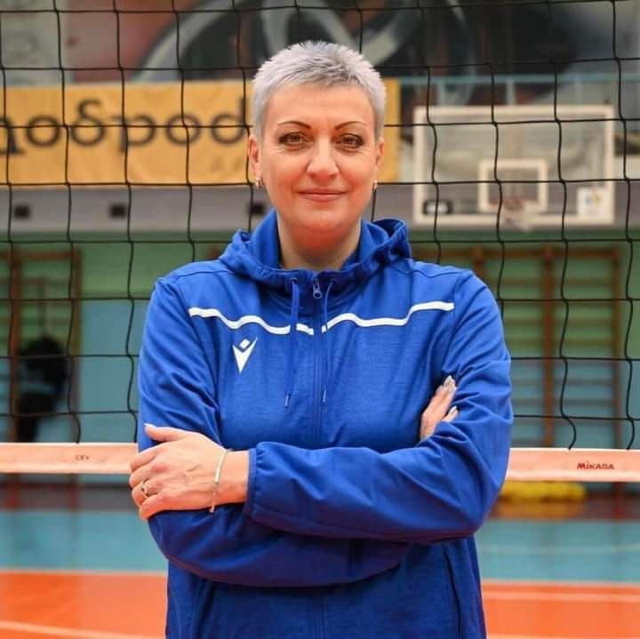 Новини Вінниці - фото з Тренування під час війни. Вінничанка готує волейбольну збірну України до відбору на Євро