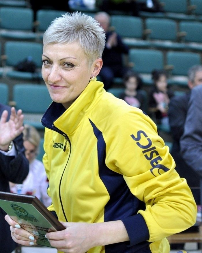 Новини Вінниці - фото з Тренування під час війни. Вінничанка готує волейбольну збірну України до відбору на Євро