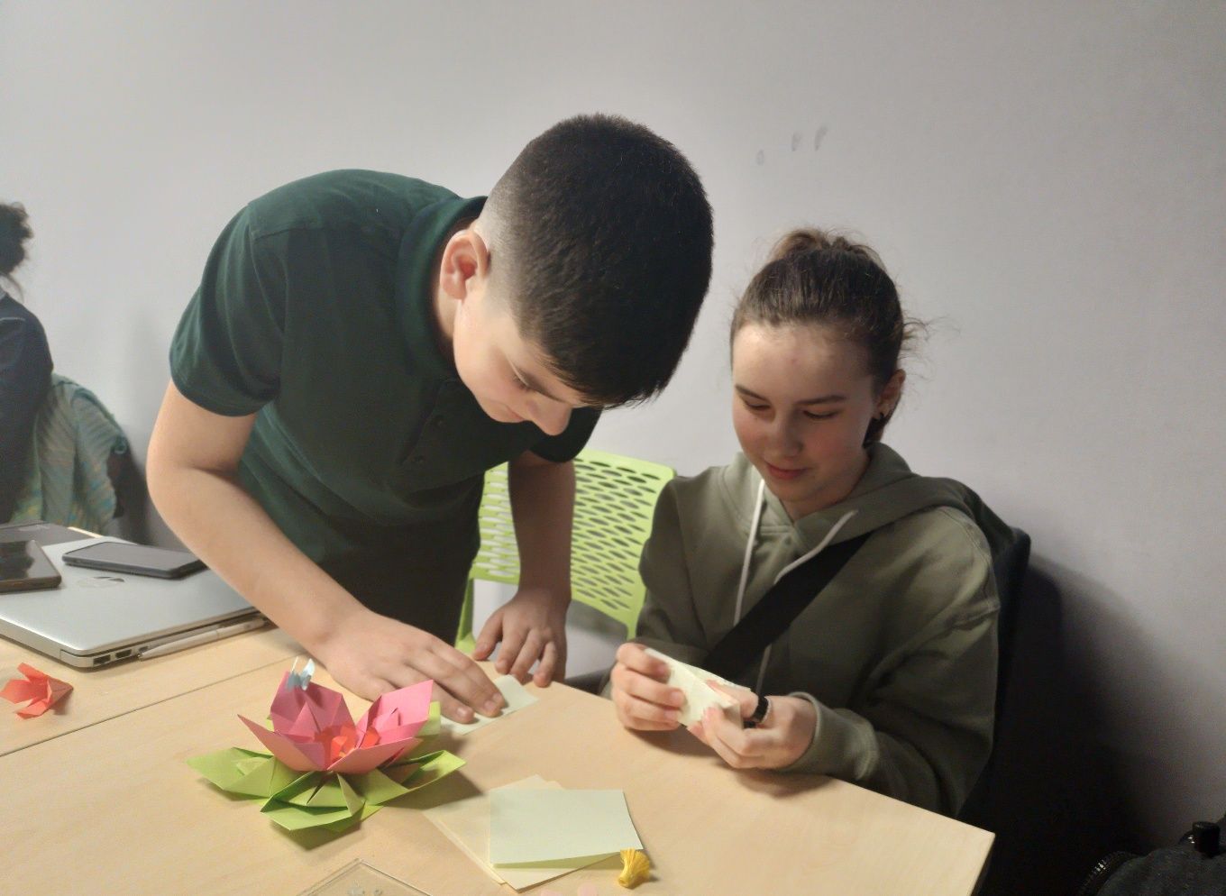 Новини Вінниці - фото з «Не я сина привела у волонтерство, а він мене». Про 15-річного хлопця, що не сидить без діла