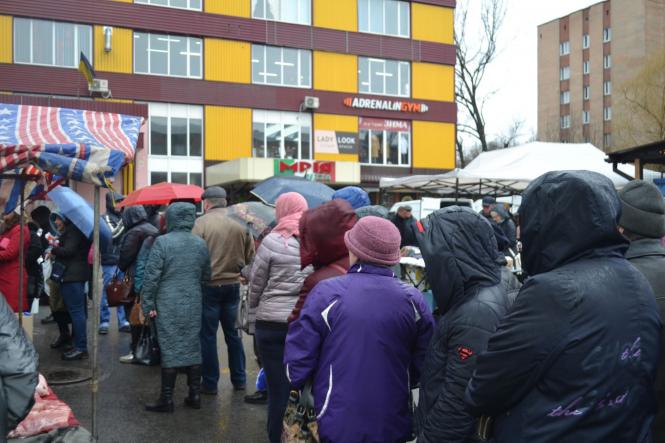 Новини Хмельницького - фото з Мед за 150 гривень і сало за 100 : що продають на ярмарку в Хмельницькому