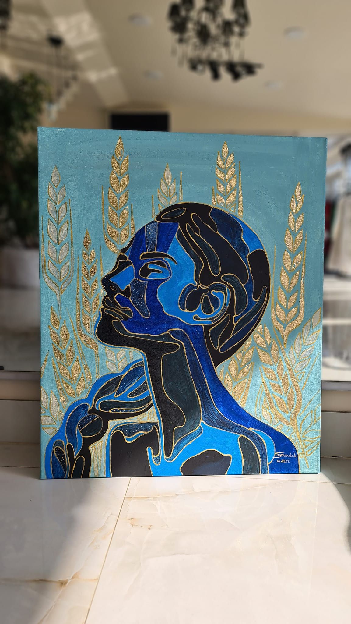 Новини Вінниці - фото з «Моя зброя сьогодні — це мистецтво!». Дизайнер Світлана Теренчук замість суконь створює картини