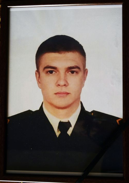 Новини Вінниці - фото з В останню путь провели Героя Василя Телепенка