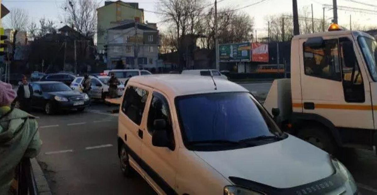 Новини Тернополя - фото з Азербайджанцям, які нападали на валютників, суд змінив терміни ув’язнення. Але вони все одно йдуть в касацію