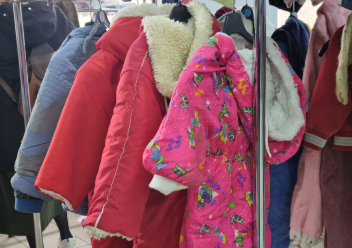 Новини Вінниці - фото з «Вони забирали в нас їжу». Історії про людей, які втекли від вибухів та обстрілів