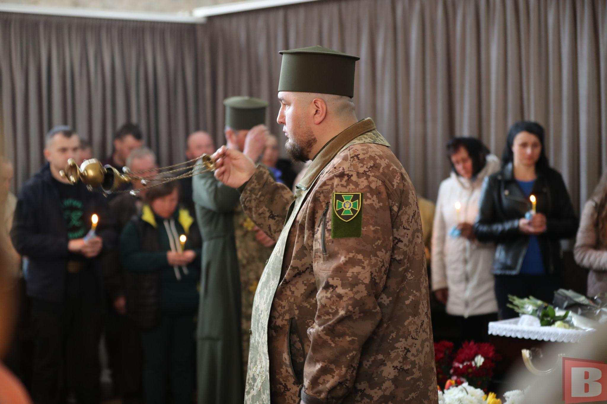 Новини Хмельницького - фото з «Справжній воїн і захисник»: у Хмельницькому попрощалися з Олександром Самофаловим