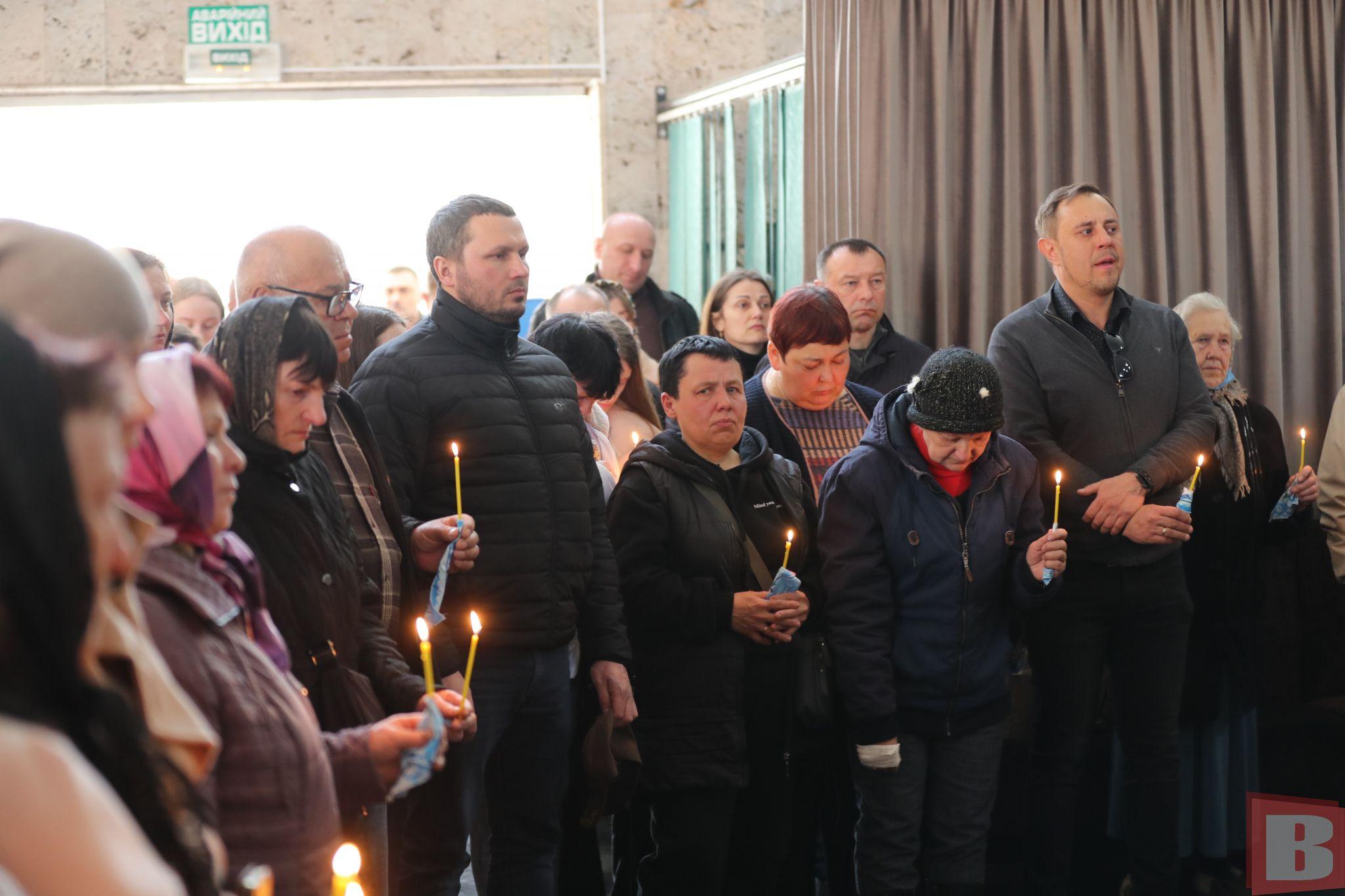 Новини Хмельницького - фото з «Справжній воїн і захисник»: у Хмельницькому попрощалися з Олександром Самофаловим