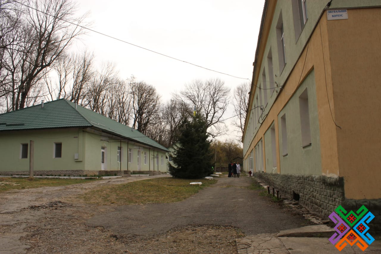 Новини Хмельницького - фото з Пацієнтів з Харківщини евакуювали на Хмельниччину