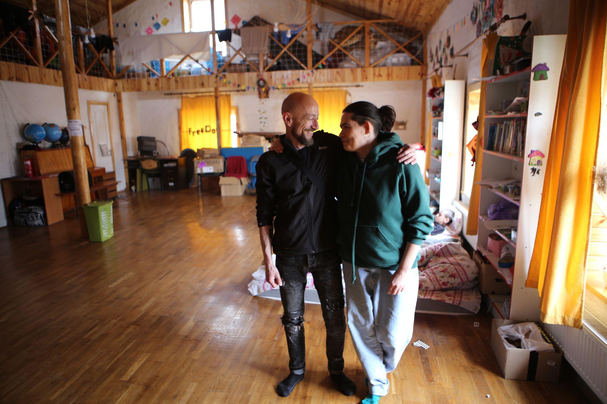 Новини Вінниці - фото з Прийняли близько 1 500 людей. Як вінничани з «Боже, вільної школи» зробили прихисток для переселенців