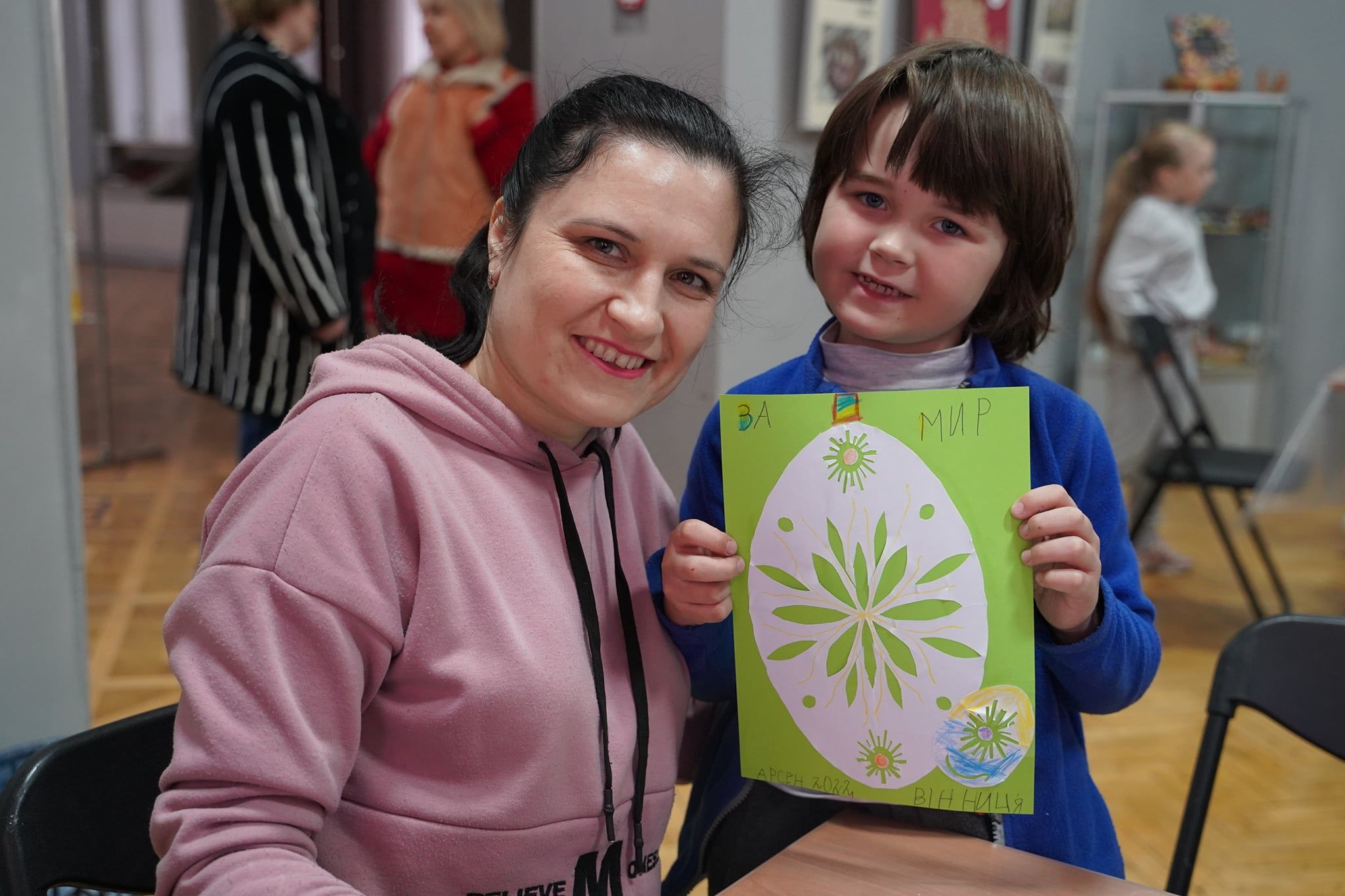 Новини Вінниці - фото з Великодні радощі: у Вінниці для переселенців та волонтерів проводять майстер-класи